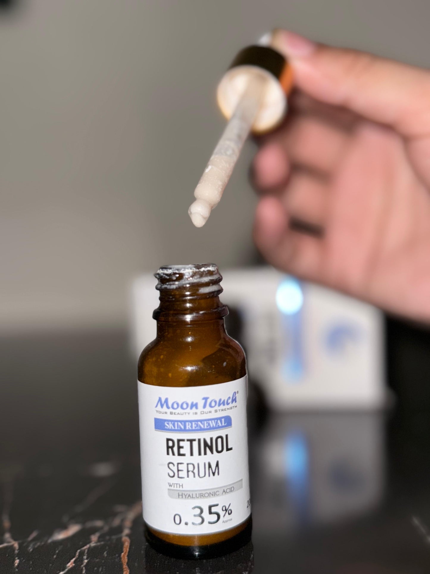 Retinol Renewal Serum – Youthful, Hydrated Skin