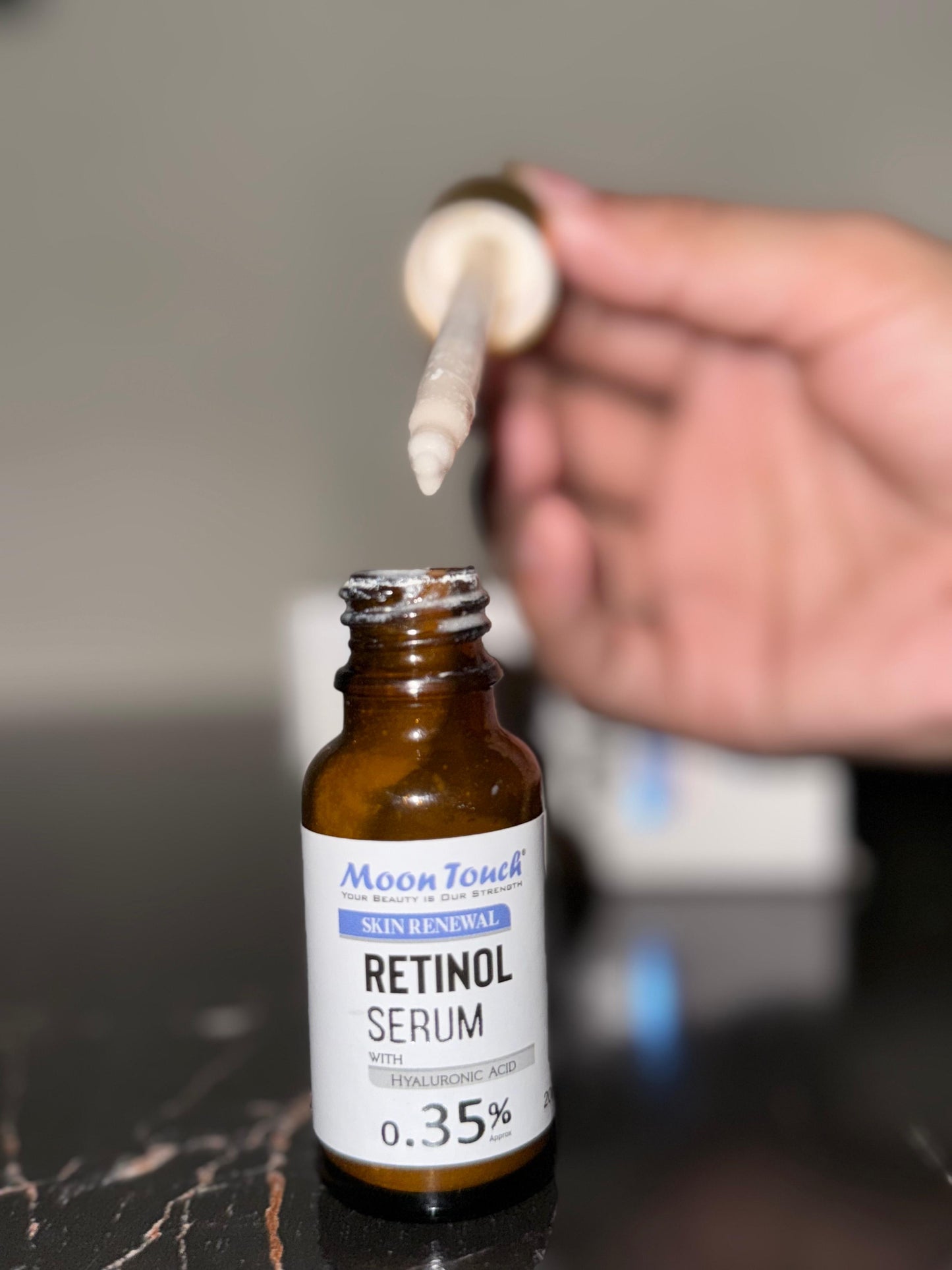 Retinol Renewal Serum – Youthful, Hydrated Skin