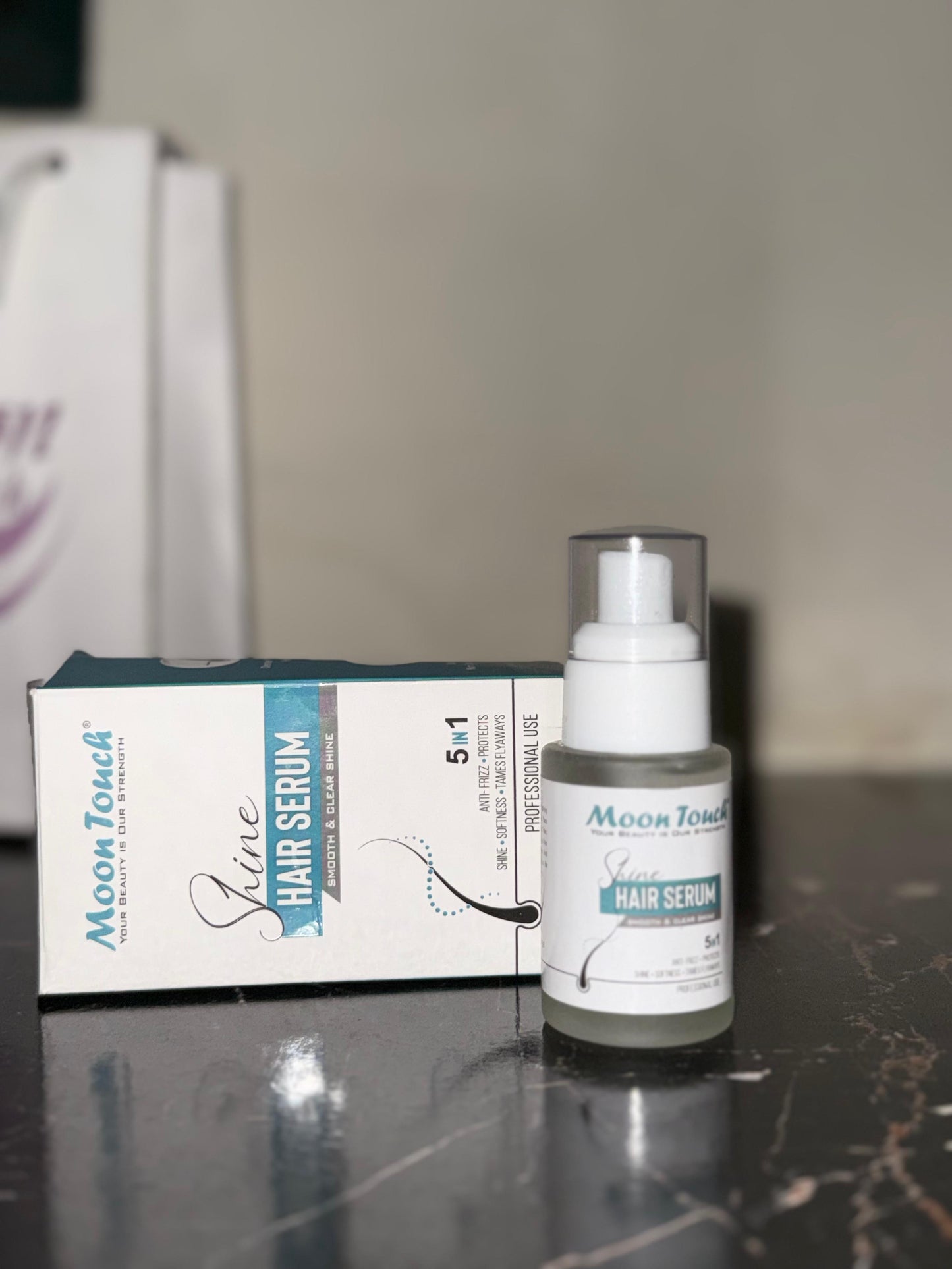 Anti Frizz Shine Hair Serum (Protect From Heat Damage)